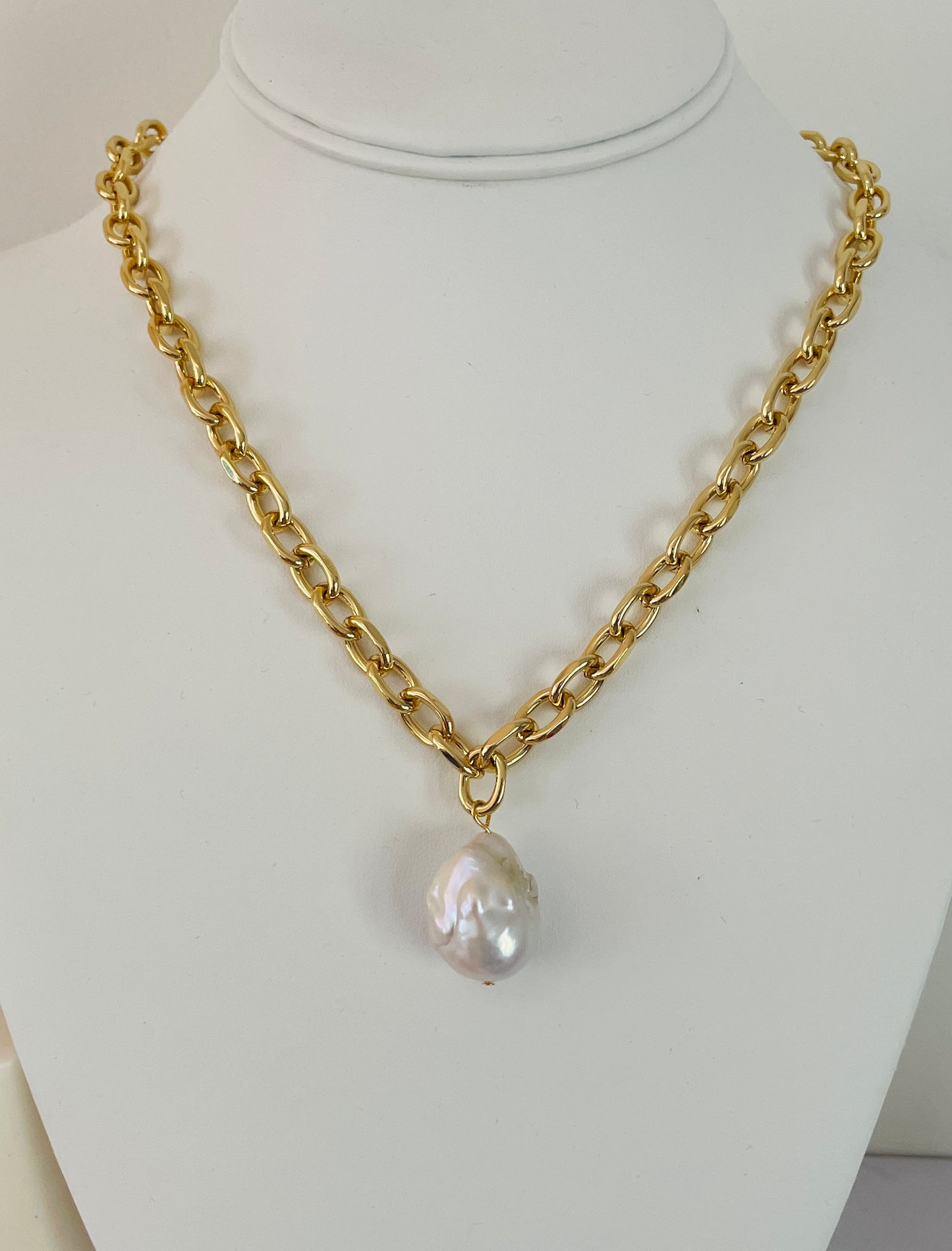 Lucia Necklace