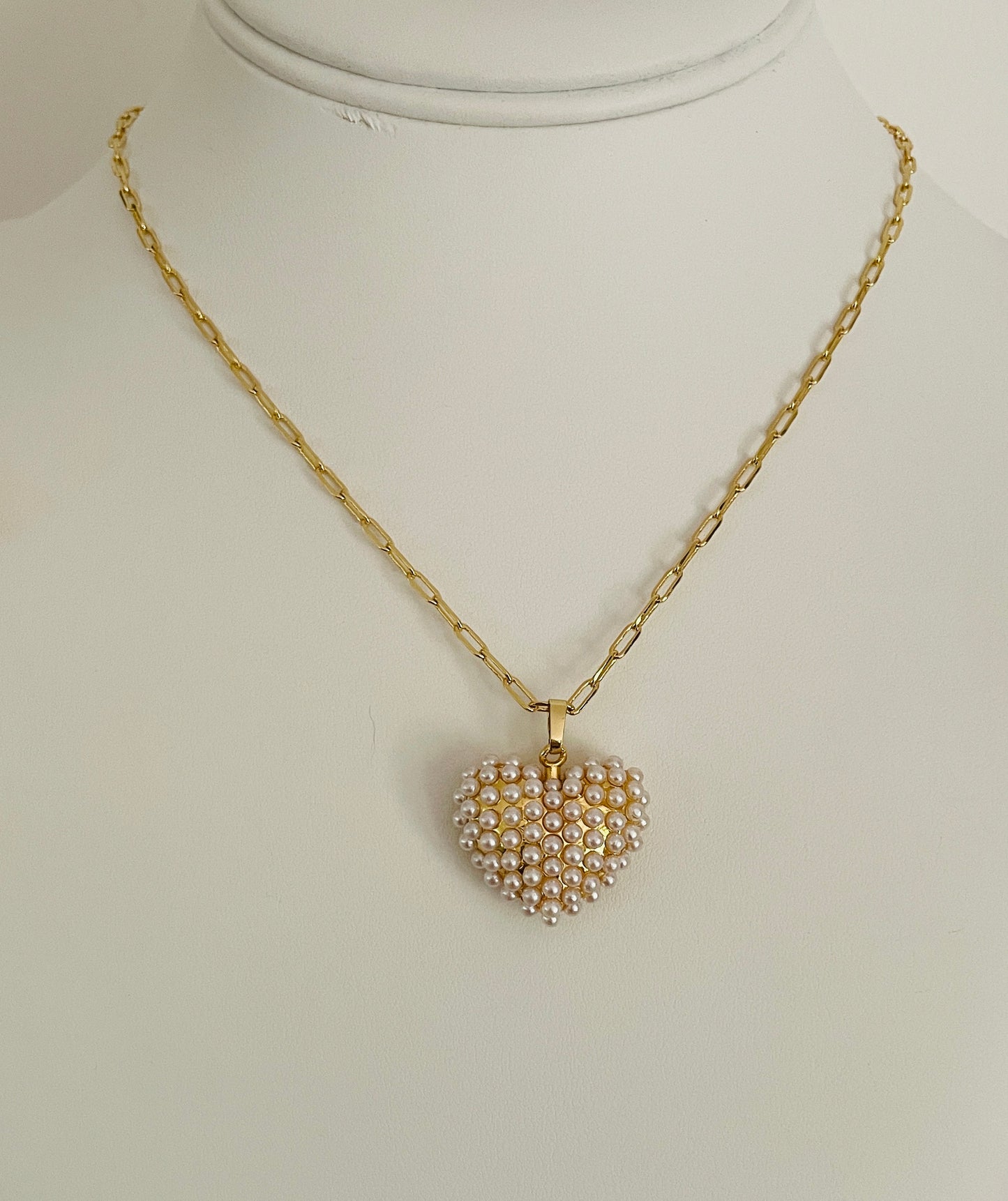 Ariana Necklace
