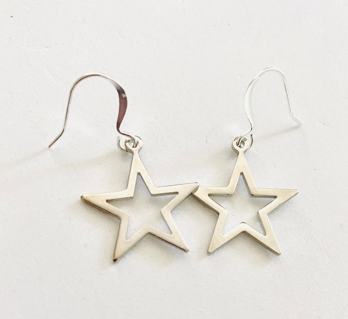 Max earrings