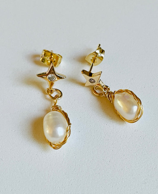 Nila Earrings