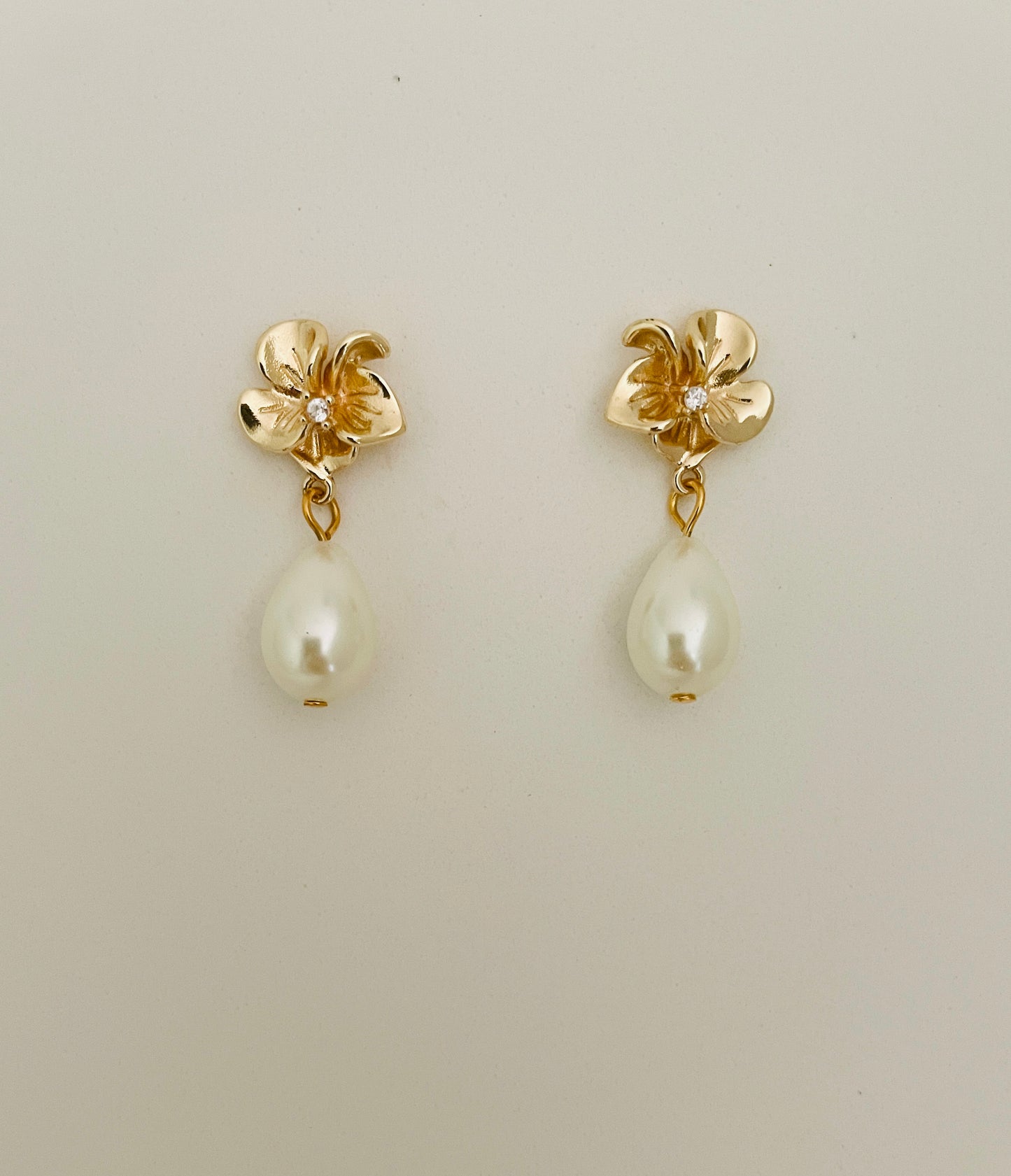 Sutton Earrings